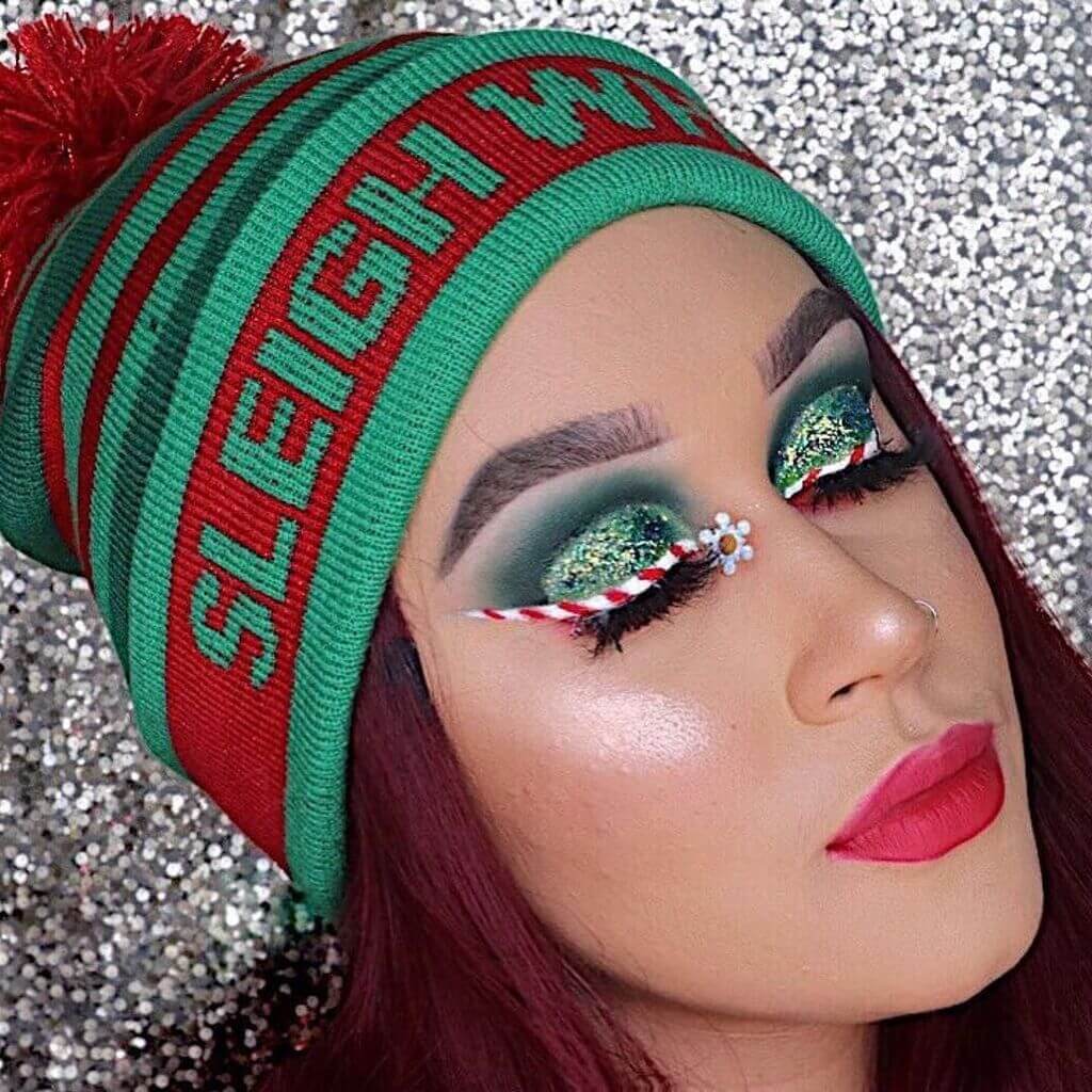 35+ Christmas Makeup Ideas to Try in 2024 Dezayno