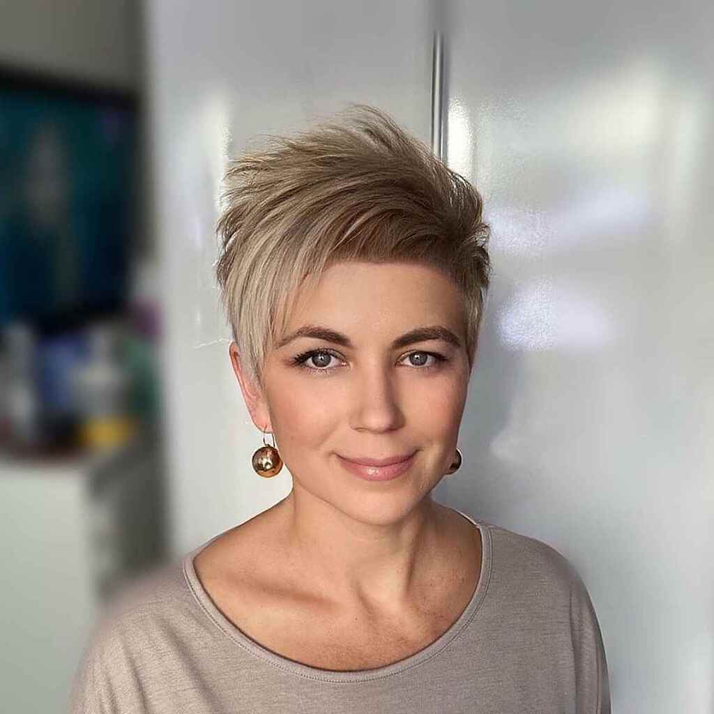 Short Spiked Hairstyle