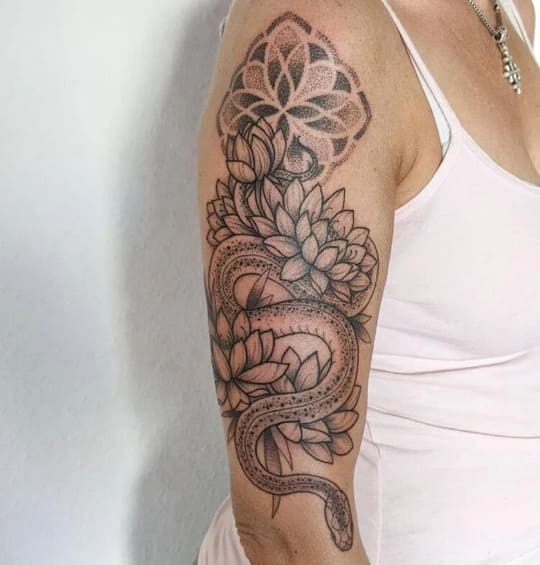flower sleeve tattoos for women