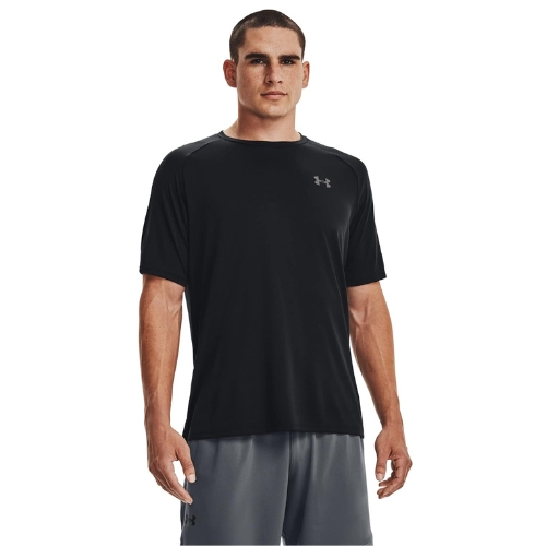 How Should Workout Shirts for Men Fit