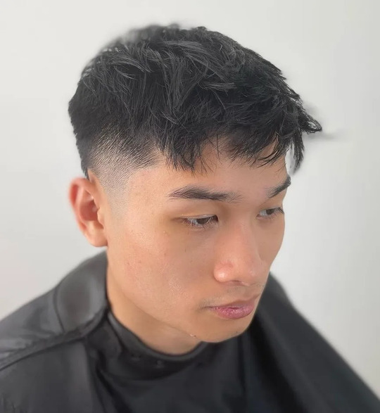 Textured Fringe on a High Taper hair