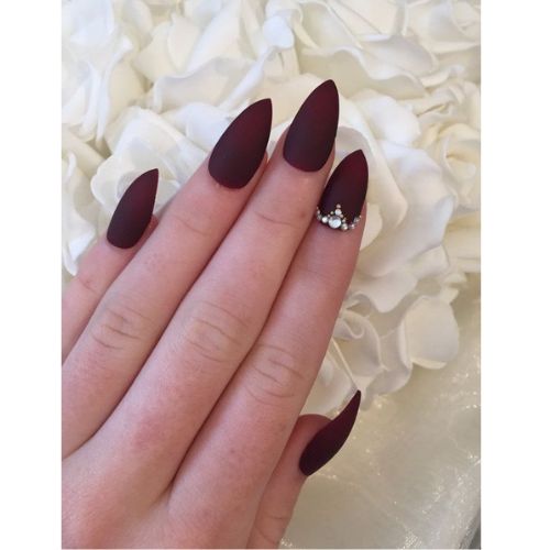 pointy burgundy nails