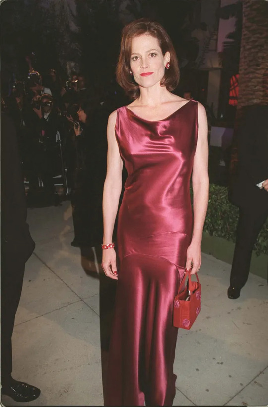 Sigourney Weaver dress