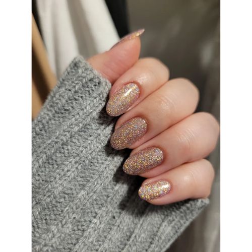 gold shimmer nails